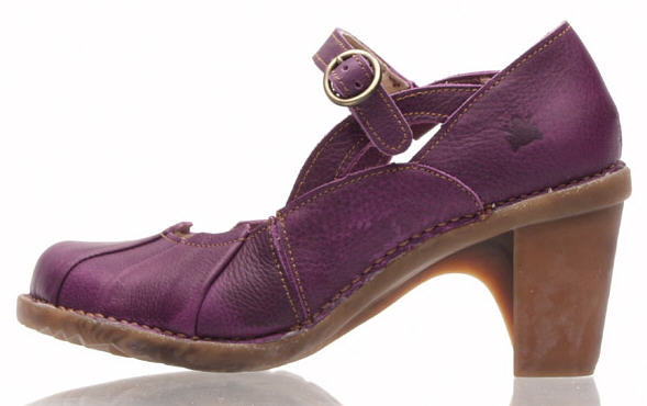 el naturalista shoes uk